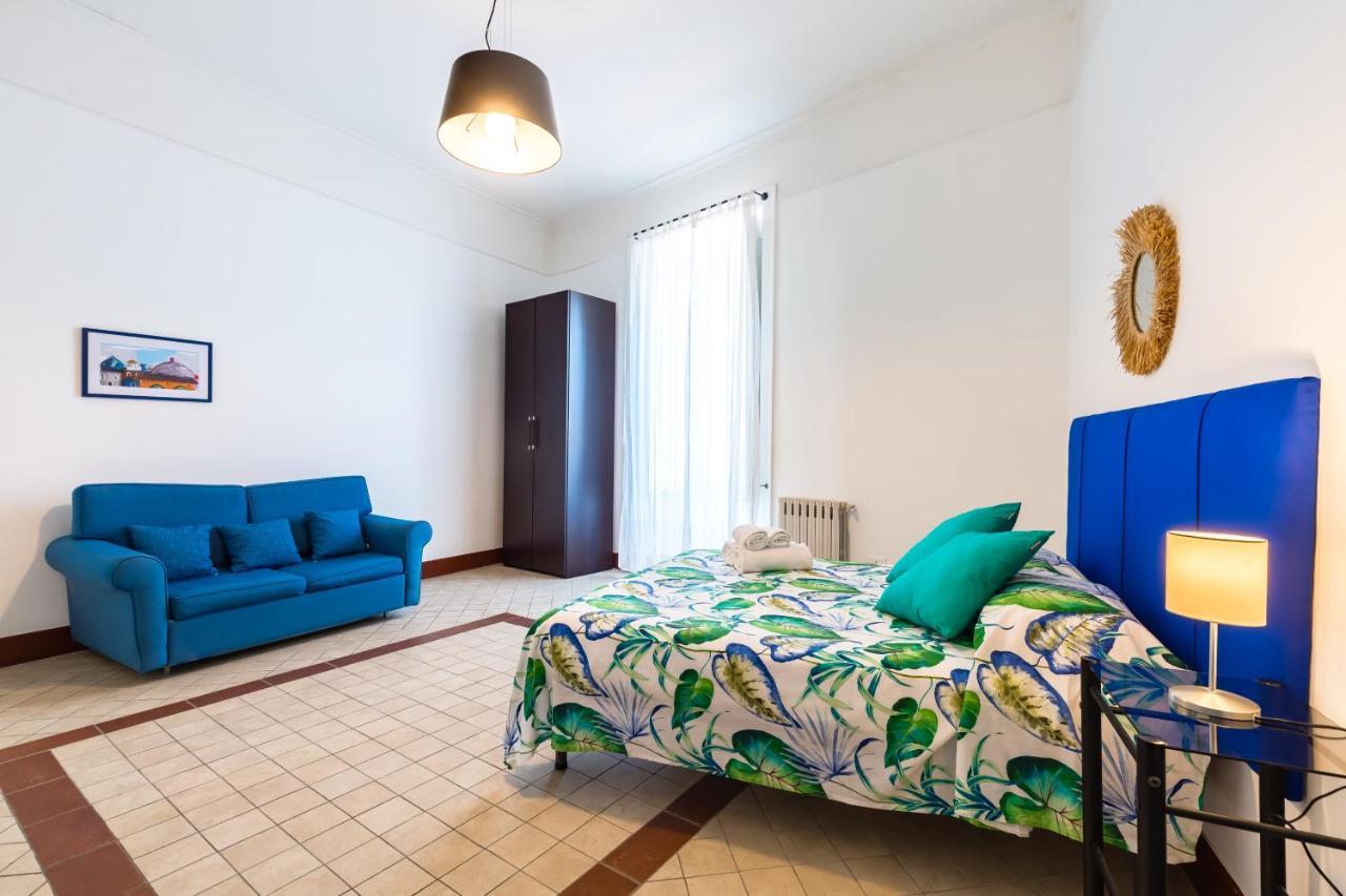 Lopez 20 A Big Family Apartment By Napoliapartments ภายนอก รูปภาพ