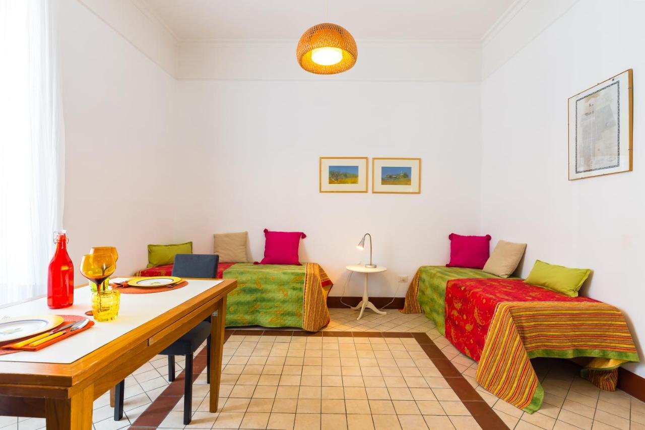 Lopez 20 A Big Family Apartment By Napoliapartments ภายนอก รูปภาพ